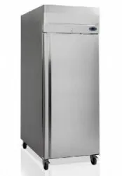 Шкаф морозильный Tefcold Bf850 нерж. с глухой дверью под противни 600Х400/800ММ – купить в RuOborudovanie.ru с доставкой до двери Купить шкаф морозильный tefcold bf850 нерж. с глухой дверью под противни 600х400/800мм – цена от завода, доставка до двери | RuOborudovanie.ru