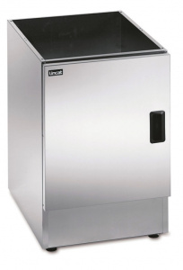 Стенд закрытый Lincat CC3FL с 1 полкой линии Silverlink 