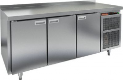 Купить стол охлаждаемый hicold sn 11/tn-1/bt (-2+10/-10-18), 3 двери, 1835х600х850, – цена от завода, доставка до двери | RuOborudovanie.ru
