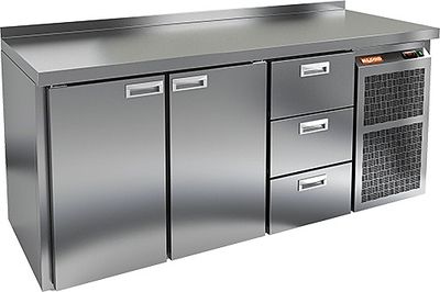 Стол холодильный Hicold GN 113 BR2 TN