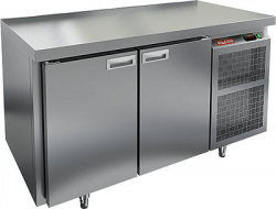 Стол охлаждаемый Hicold SN 11/TN O (-2+10),островн., 2 двери, 1390х600х850 – купить в RuOborudovanie.ru с доставкой до двери Купить стол охлаждаемый hicold sn 11/tn o (-2+10),островн., 2 двери, 1390х600х850 – цена от завода, доставка до двери | RuOborudovanie.ru