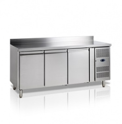 Стол с охлаждающим шкафом Tefcold Ck7310 – купить в RuOborudovanie.ru с доставкой до двери Купить стол с охлаждающим шкафом tefcold ck7310 – цена от завода, доставка до двери | RuOborudovanie.ru