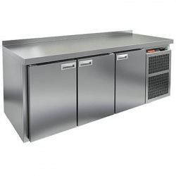 Купить стол охлаждаемый hicold gn 111/tn m (-2+10), 3 двери, 1835х700х850, на колесах – цена от завода, доставка до двери | RuOborudovanie.ru