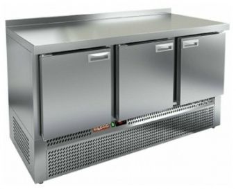 Стол с охлаждающим шкафом Hicold Sne 111/Tn O – купить в Краснодаре по цене завода