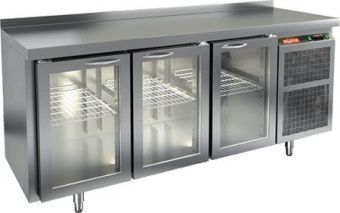 Стол с охлаждающим шкафом со стеклом Двер.Hicold Sng 111/Ht – купить в Краснодаре по цене завода